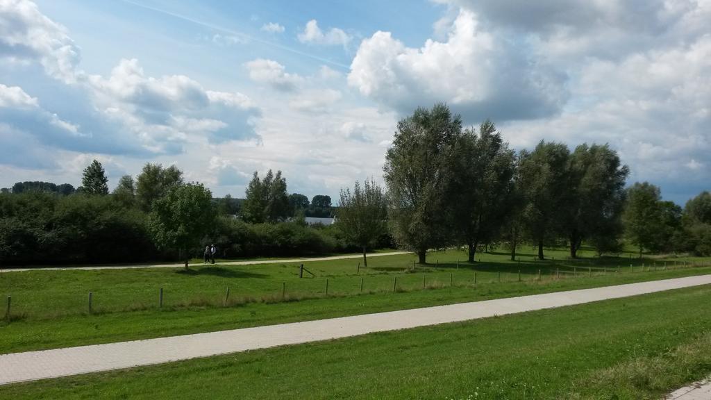Ferienwohnung Eulenturm Xanten Bilik gambar