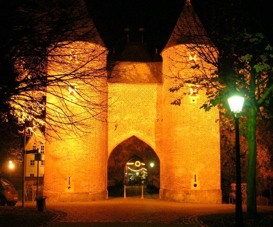 Ferienwohnung Eulenturm Xanten Bilik gambar